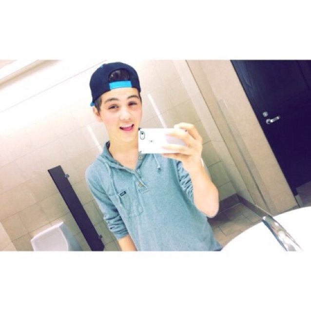 PLEASE FOLLOW @darktwistedluke  ASK FOR A FOLLOW BACK