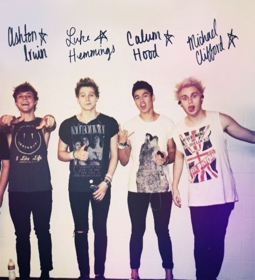 2 girls from England who fell in love with an Australian band...