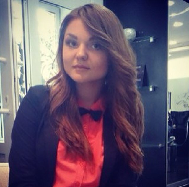 JuliUmka's profile picture. pr- специалист, поэт, мечтатель  http://t.co/KV4t0peMpB