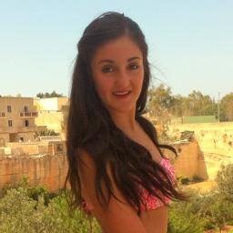 teenage girl, Malta, love 1D, Beyonce is my idol, Love to sing and dance xxx