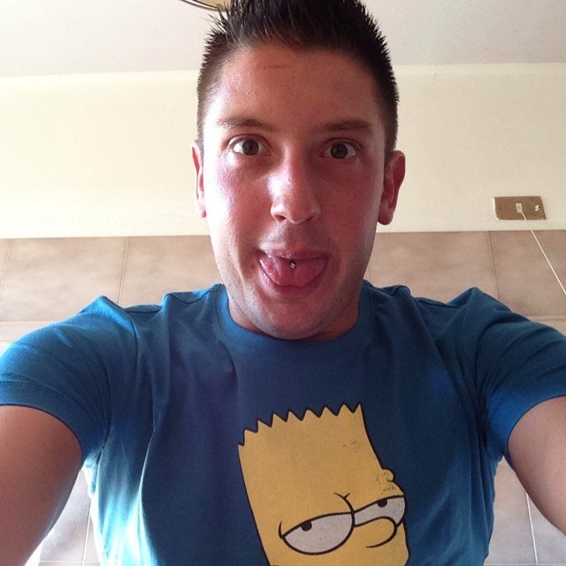 MircoMini's profile picture. Magazziniere e venditore ricambi auto 🚘