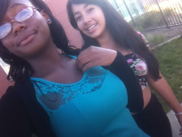 freshmen (; single (; follow me on ig ; khalila_johnson ;3 dont follow then unfollow i dont like that shit .