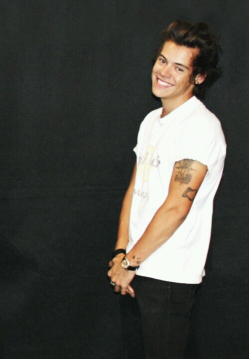 falling4harold's profile picture. 