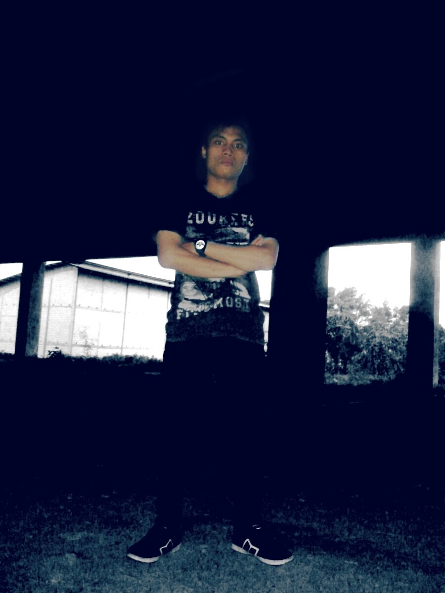 Buta menuntun orang buta