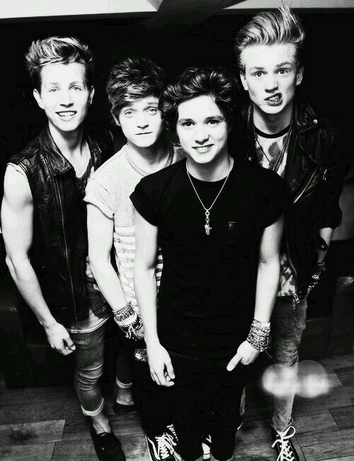 1st Albanian #official fan account for @TheVampsband!Since 03/052013!!@TheVampsband please follow us