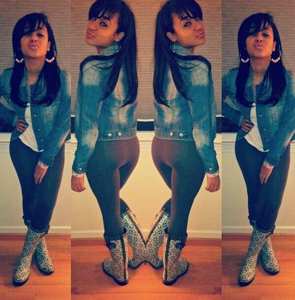 Strip clubs && Dolla Bills ((: