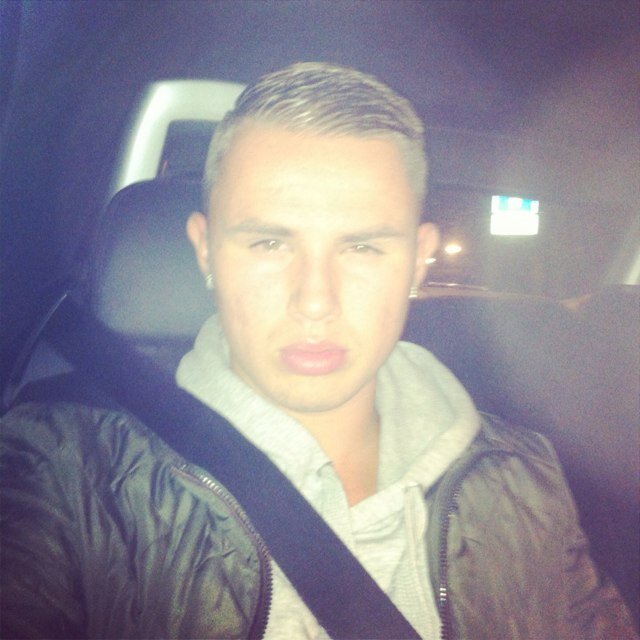 Nederlands/Indo
17 Jaar
Ofc A1

Ajax Amsterdam