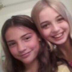 Hey everyone! CMS3 I love Austin Mahone and Country boys! 9/7/13 Love you Daxon3:) Miles apart but we keep on doing it:) .