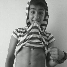 MertBeNi's profile picture. pazar günleri evi gezmeyi cok seviyorum