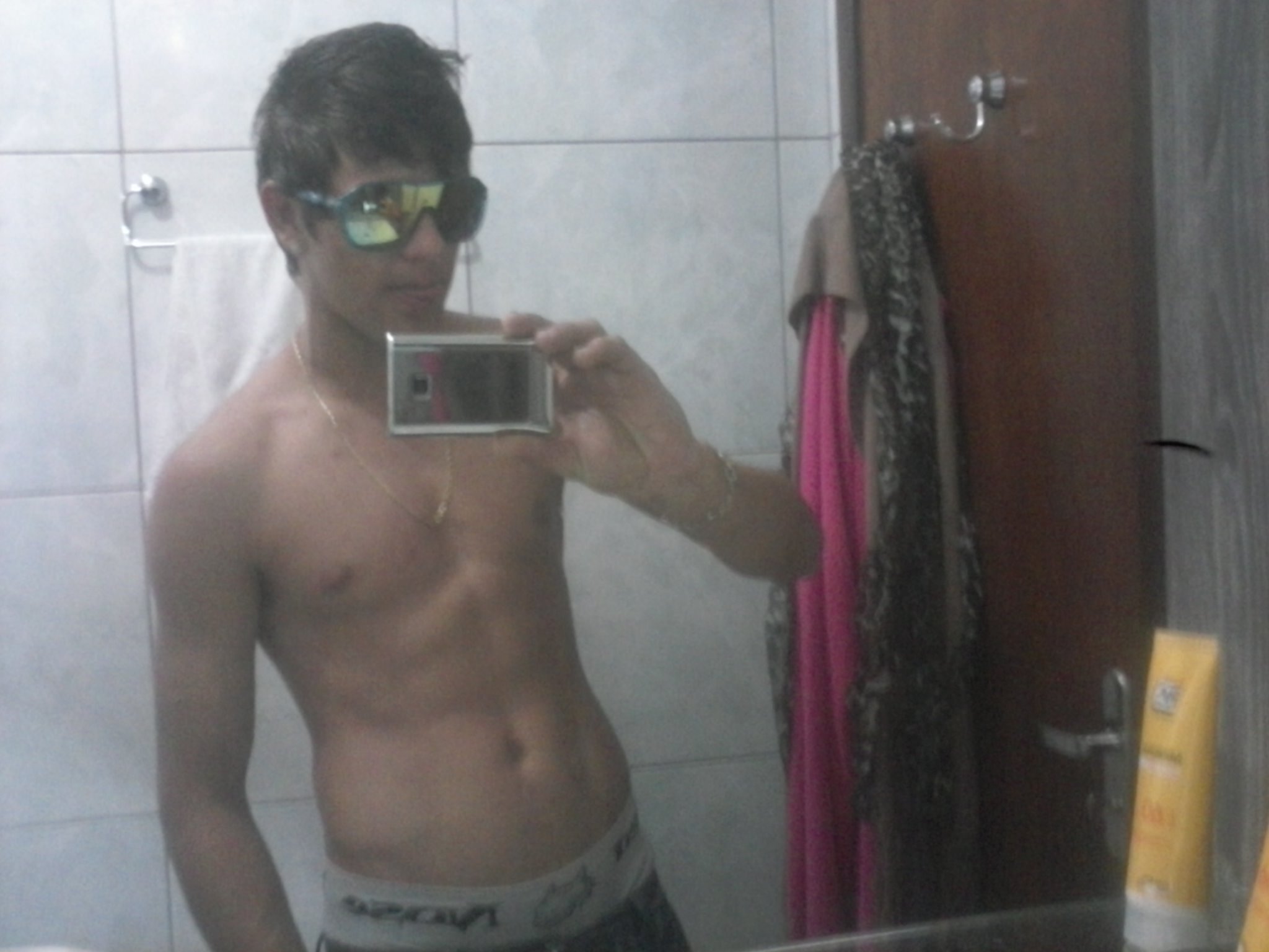 deus deu uma vida a tdoos cuiide da sua q eu cuido da miinha#faloow