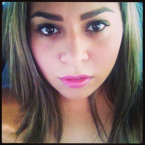 Why do girls fall for boys who play with their hearts and ignore the ones who don't play at all?