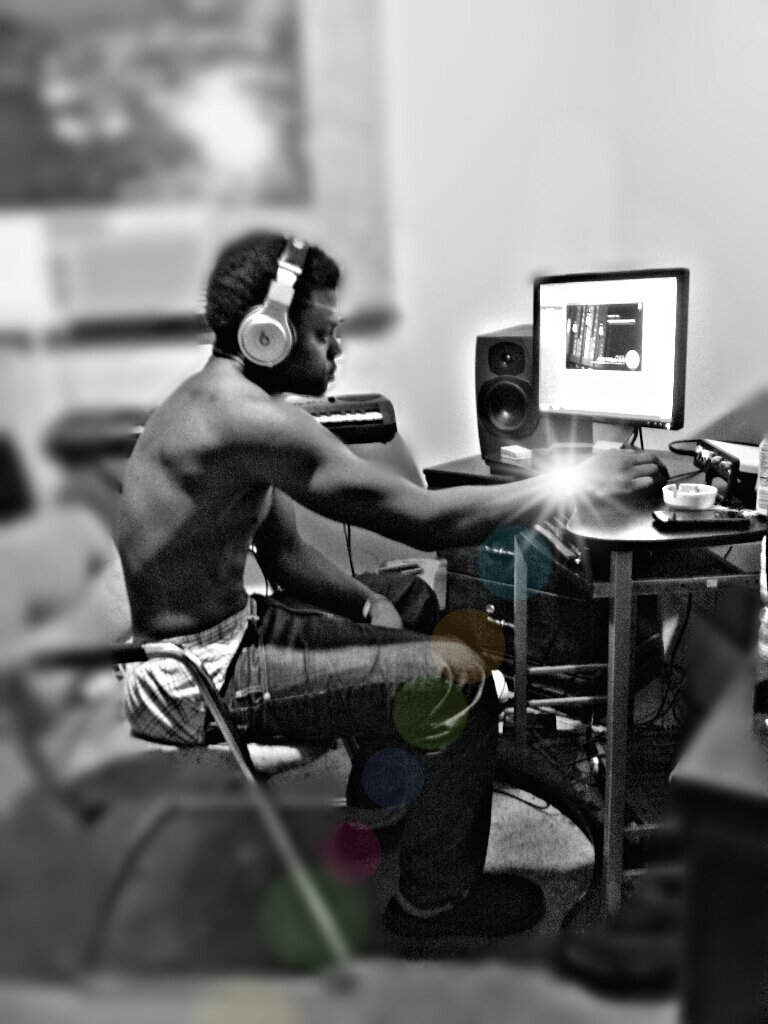 kenyon_money's profile picture. I Live For The Best, And That Best Is Me....#Love , Peace , Happiness