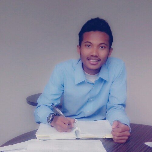Sie Rea-reo at KPMBS and Studied Welding Engineering at PPNS-ITS,/antusias/energik/semangat