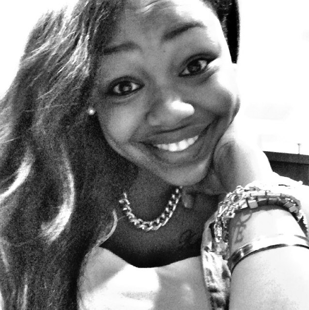 ---Markita Shanae..to kno me Is to love me!!
---follow me , && mention me for a fb!! 

#keirstyn❤
#single❕
#mvsu❤