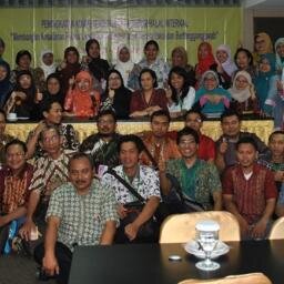 ukmgemarhalal's profile picture. Dengan konsumsi makanan halal kita selamatkan bangsa Indonesia