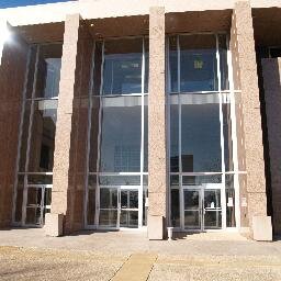 Once a teller for a court. now a teller about courts. Tired of hate. West Texan. Don’t hold that against me. Go Zags.