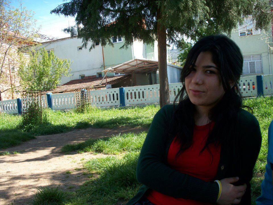 öğrenci,deli dolu.