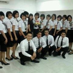 Pusat Pelatihan :
PRAMUGARI/A & STAFF AIRLINES Info: 0274-6608400 /amtyogyakarta@gmail.com/mention