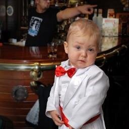 eshmelev1's profile picture. Внуки врача уже второй год не могут прочитать, на кого написано завещание.