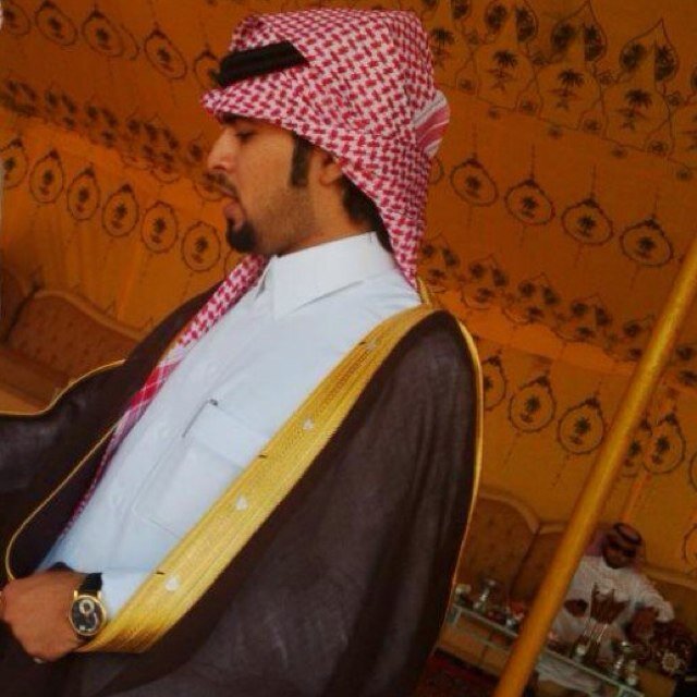 ابتسامتك تُصلح ما أفسده الدهر (:  💛 https://t.co/v8MAtqMEA8