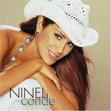 chanteuse coiffeuse