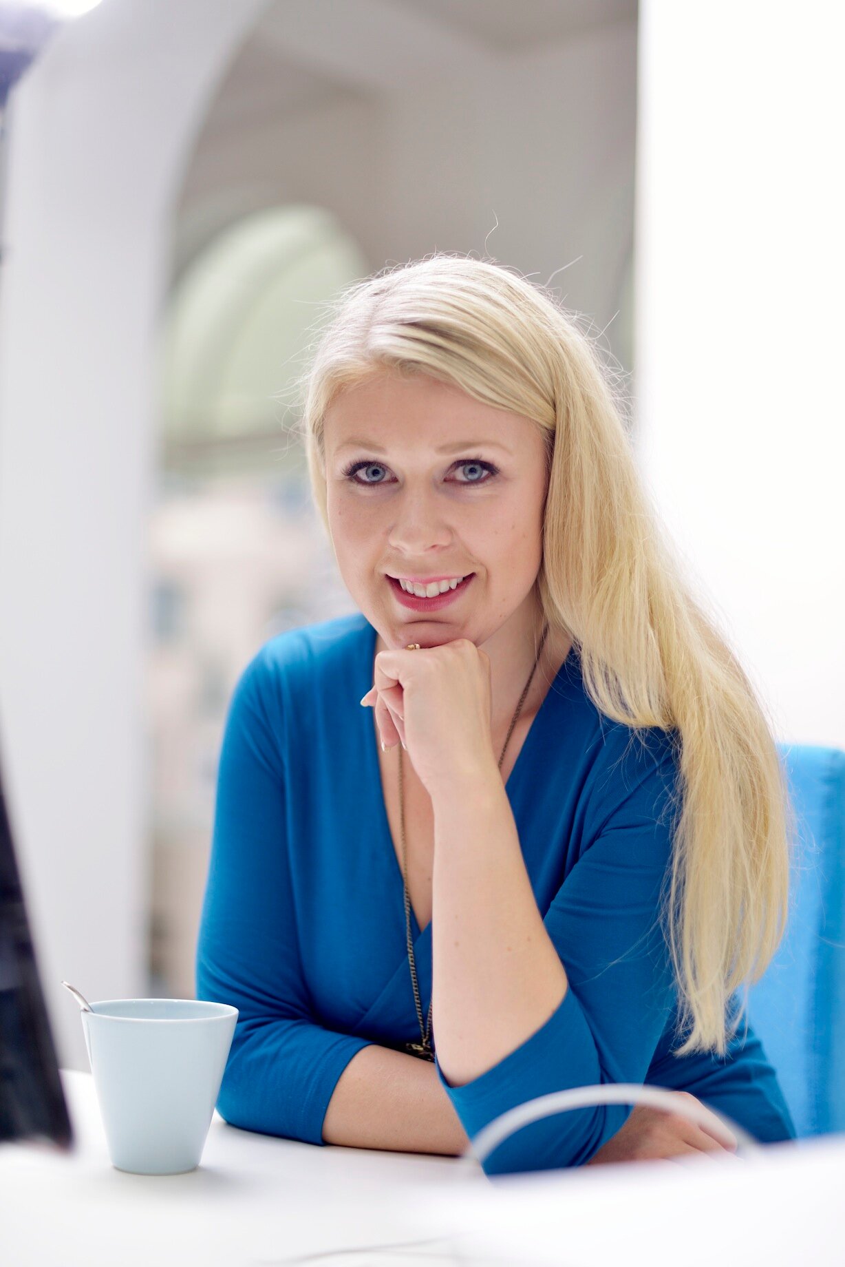 Marketer & brand builder. Very much in love with branding, digital media and start-ups.