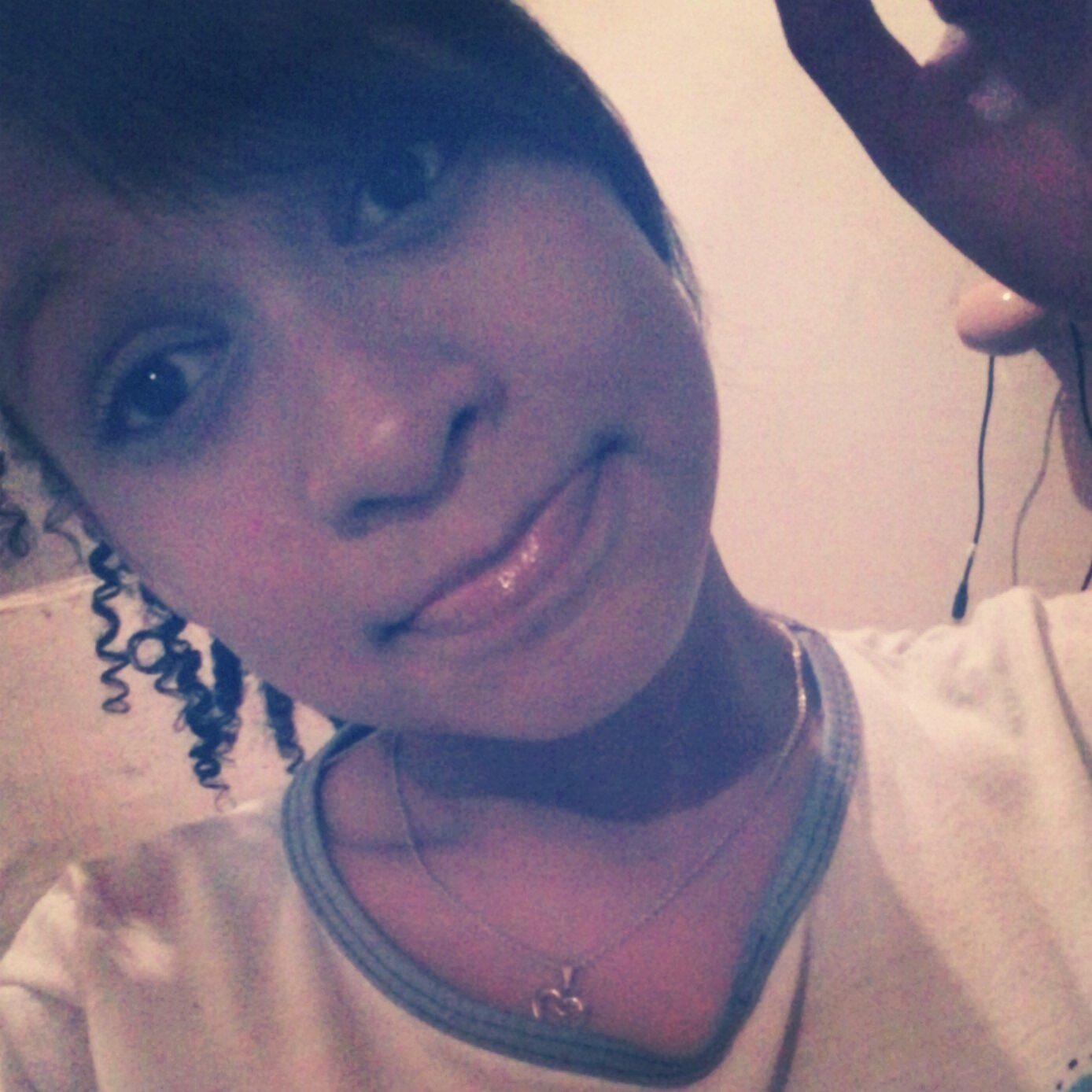 #, ℱé ℰm Đeus'(66' Morena , Otimistta , Simpattika, # ; UNIKA && ORIGINAL , Feliiz , Pekena..Kem kiser conheçer melhoor so segui aii ..