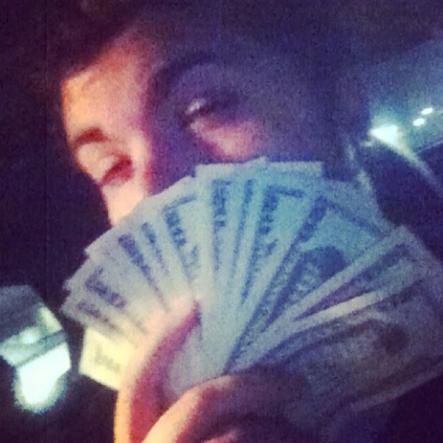 Petahhhhhhhh's profile picture. 