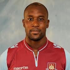 Educating people on the important things in life that is Carlton Cole #CarltonColeFacts tweet us your CC facts tagging @CCFacts9 & we'll repost giving u credit