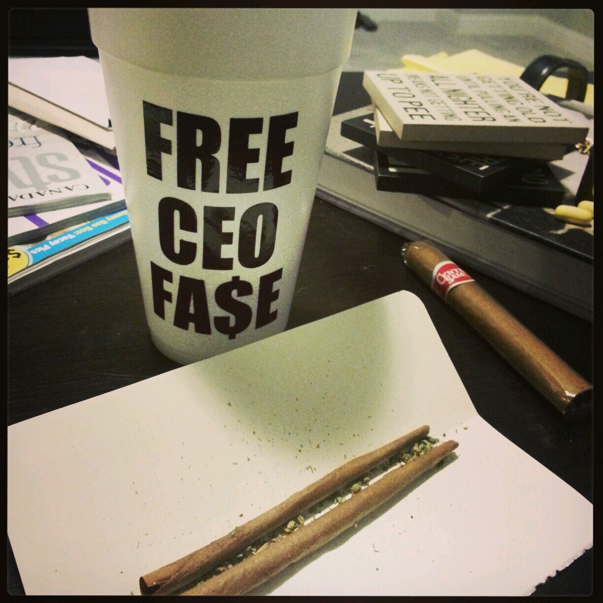 Free MJ EJ #sKum         #BMMG.       Fuk a Donnie Brasco, the less u no, the better .. Download JD ERA's NO HANDOUTS the mixtape! @ http://t.co/kBH61ZTG4E