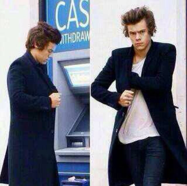 GO FOLLOW @iharryvogue