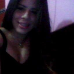 princesa e rainha da minha vida::::::: America *--*