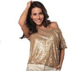 oi meu nome e flavia franco eu adoro rebeldes brasil violetta e grachi nao vou me descrever mt mais eu adoro a candelaria molfese