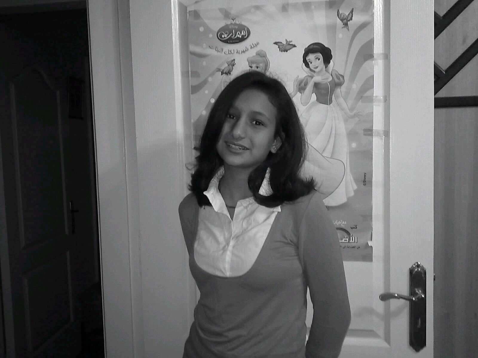 hey I am a teenage girl who loves music, playing the piano and provoking my friends so follow me