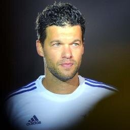 Be a part of the Michael Ballack Support on twitter!
Because a lot of you asked: Ballack personally don`t use twitter.