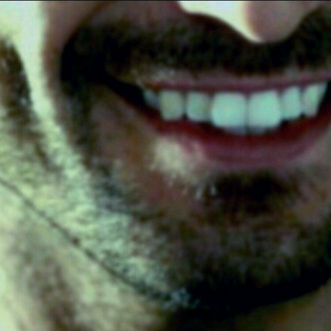 شعوُر جَميل حِينْ تَعلم انْ هُناك مَنْ يَبحثَ عنْك فِي غِيابك ♪