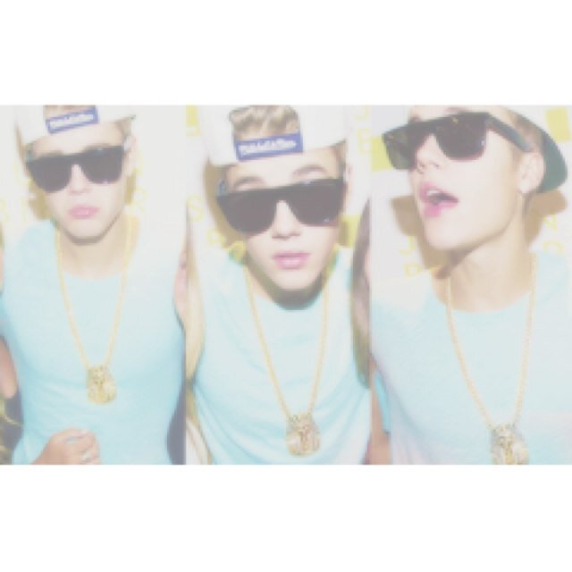 kidrauhllovej's profile picture. ♡@justinbieber @onedirection are my life♡|| 2014.