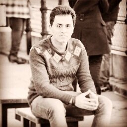 Filmmaker. Independent Broadcast Media Professional. Wedding Videographer/Photographer. Freelance Director/FCP Editor.