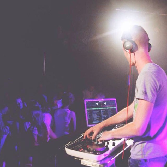DJ/Producer / Hardwell Family / Revealed Family / Music4Life / Havo 5 / Guido de Brés / Amersfoort / Hardwell On Air