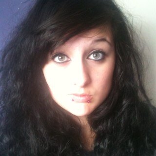 Crazy english motherfucker. Follow me I'll follow back :) Kik Me: jodi_hatherall