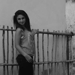 burcuger2's profile picture. 16 yasındaayım antalya alanya da oturuyorum mutluyum huzurluyum