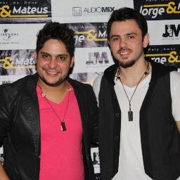 @jorgeemateus apenas ! ♥