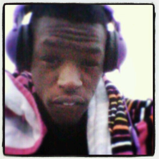 Class of 2k13.... we thuggs man...... 300 OtF......... turn man and yall niggas need to follow a real nigga back.......Squad!!!!!!!