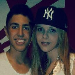 Impoosiiblee's profile picture. FAN Nº1 DE @SweetCalifornia soys las mejores 03.09 ♥