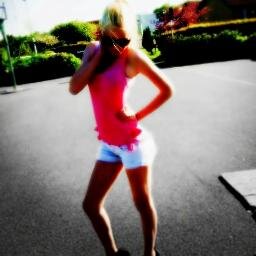 I love Justin bieber, i am a Purpel Ninja!!! SWAG IT :DD (I follow back) http://t.co/mr4G8743Iy