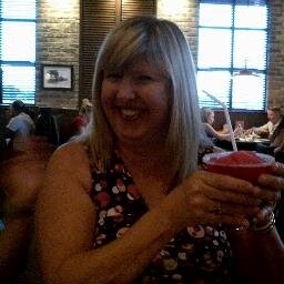 Canadian-Volleyball Fanatic-Reader-Cottager-Aunt-Friend