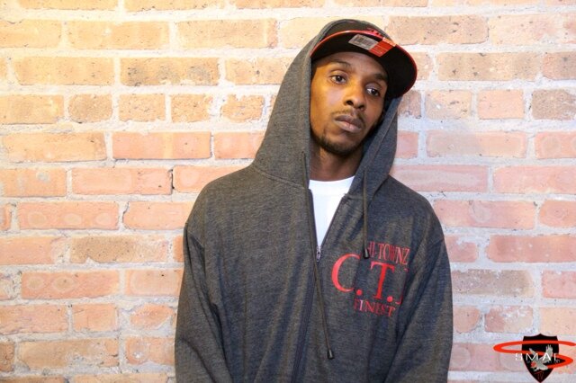 RAISED ON THE WEST SIDE OF THE CHI.MEMBER OF THE GROUP C.T.F http://t.co/lFDPcuZd5u