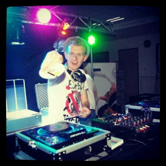 RRRutgerrrr's profile picture. DJ / http://t.co/6jSSzvytGr for booking / Ambassadeur van @clubprins / Eigenaar HokjeB