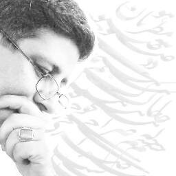 پدر را پهلوان می‌نامند و او برای من قهرمان است. سیف‌الله، شمشیرخدا، ابن‌امین. و مادرم دختر غلام علی گوهری است بر قبضۀ این شمشیر. من؛ آخرین ضربت کاری این شمشیرم