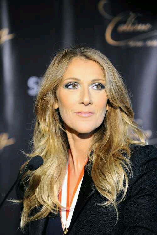 CariDion5's profile picture. It's the moment that you think you can't - you'll discover that you can....german 28years old Céliniac - would die to meet her one day :-) #CelineDion